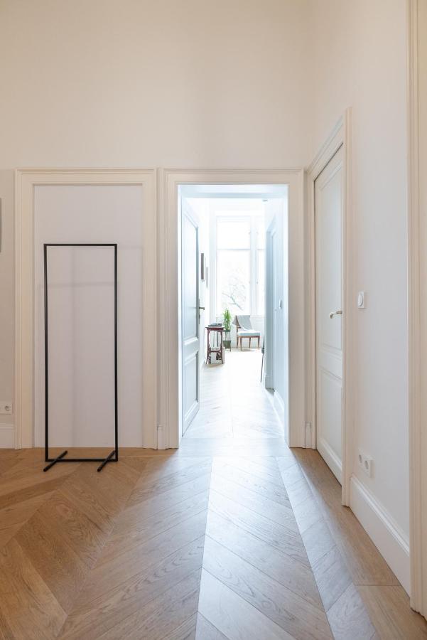 Stunning Apartment In City Center Wien Ngoại thất bức ảnh